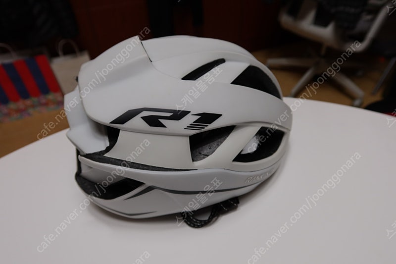 랭킹 R1 헬멧