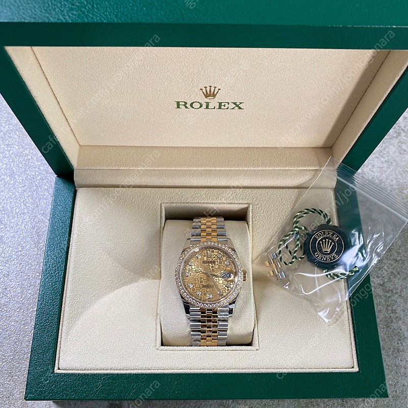 ROLEX 롤렉스 데이저스트 36 옐로우 골드 콤비 다이아 (미착용 새상품 / 국내 백화점 성골)