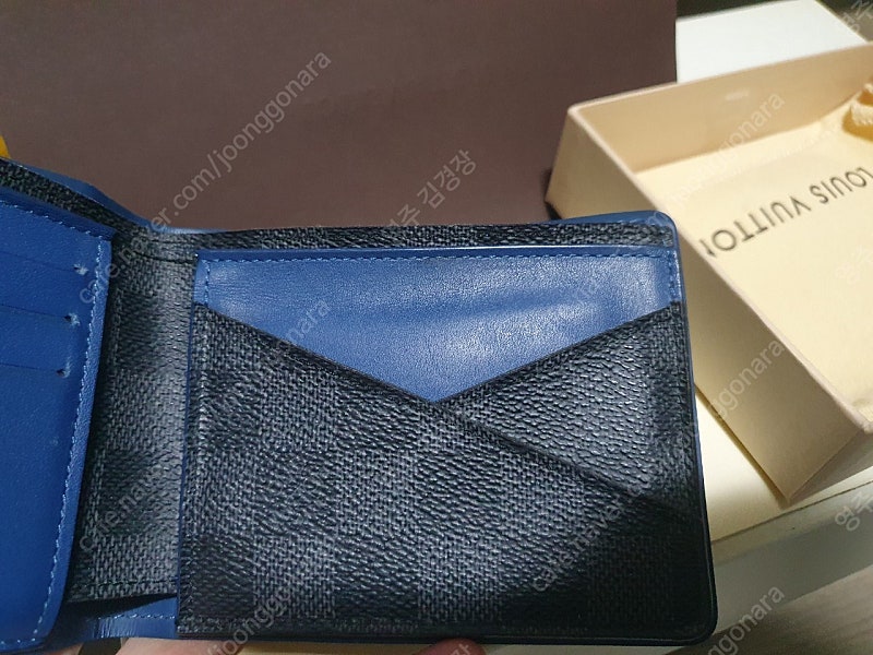 루이비통 반지갑 판매합니다--2