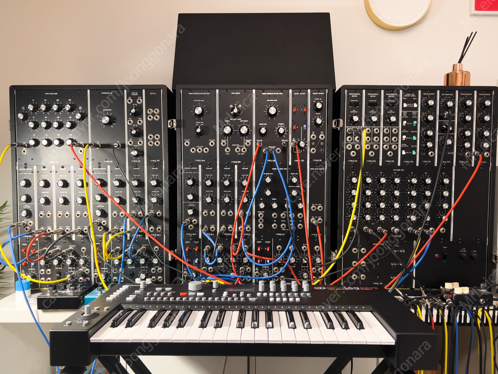 Moog IIIP 무그 모듈러 신시사이저 | 중고나라 카페에서 운영하는 공식 사이트