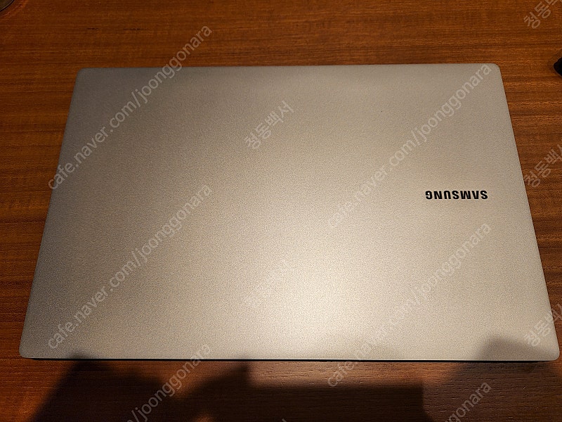 노트북 갤럭시북 프로 13인치 NT930XDY-A51A 팝니다