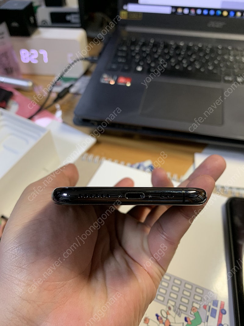 아이폰 xs 64g--5
