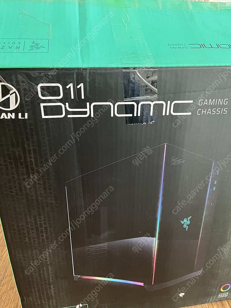 리안리 O11D Dynamic RAZER 팝니다