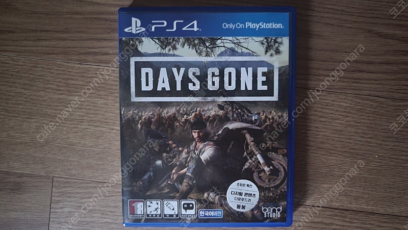 ps4 일괄판매 합니다 (데이즈곤, 툼레이더, 저지아이즈)