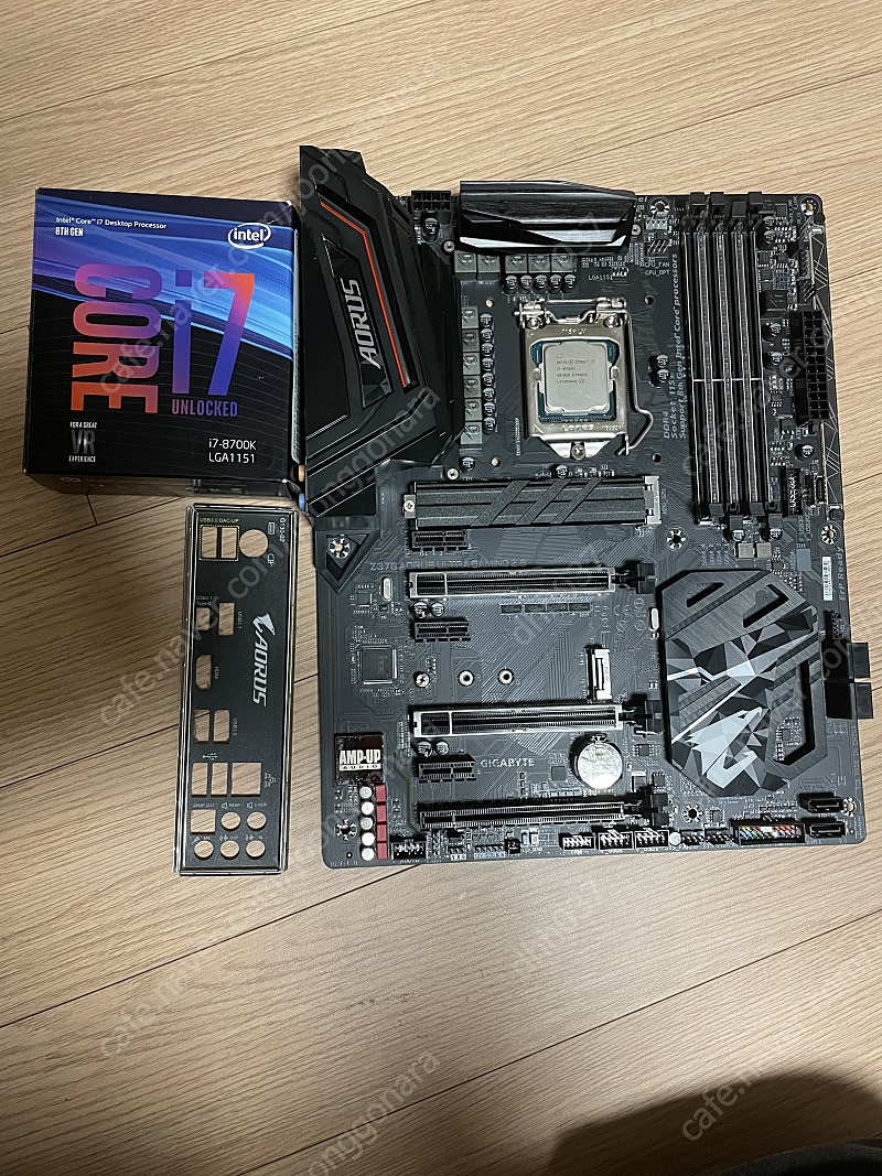 i7 8700k + Z370 메인보드 일괄판매합니다