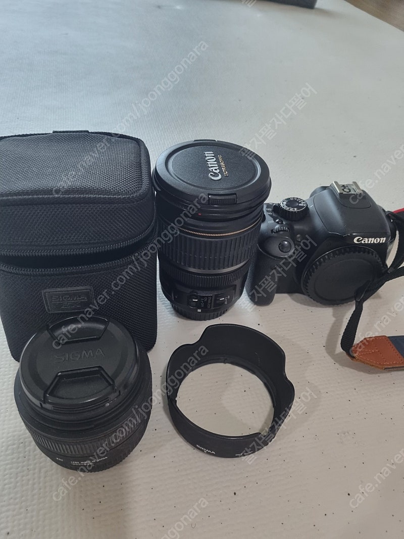 캐논 550d 카메라 +캐논EFS17-55mm축복렌즈+sigma ex 30mm