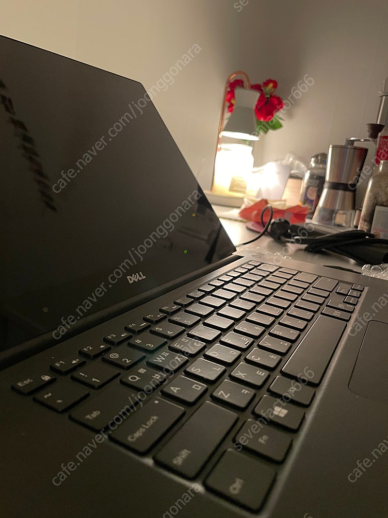 Dell XPS 15 9560 15.6 FHD 노트북 (메인보드 및 배터리 교체 완료) 판매합니다.