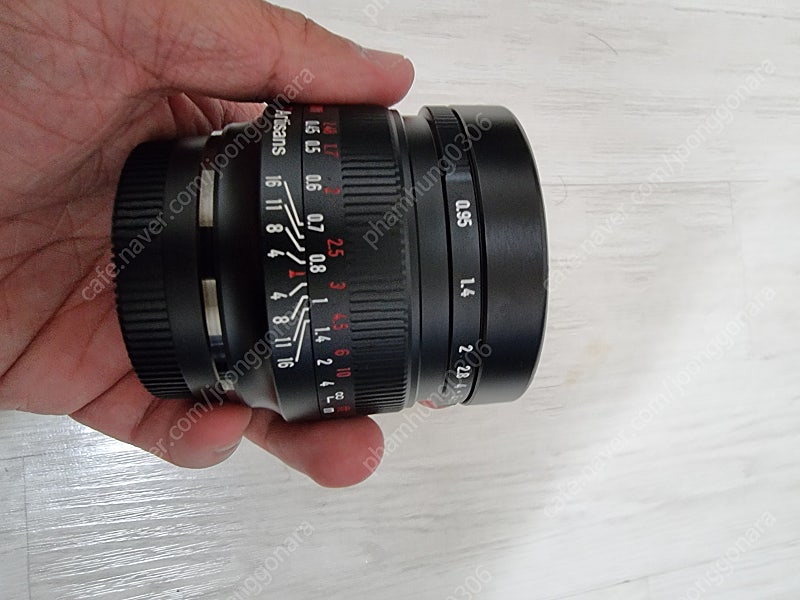 7artisans 50mm F0.95(7장인) 후지x마운트 팝니다.