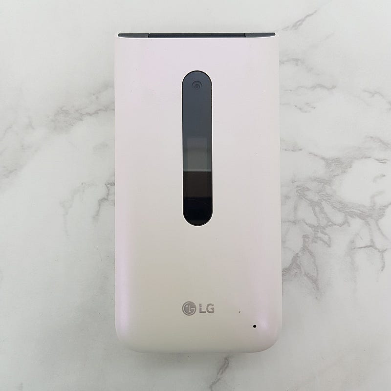 LG 폴더2 (Y120) 화이트, A급 공기계 판매해요 [6.5만원]