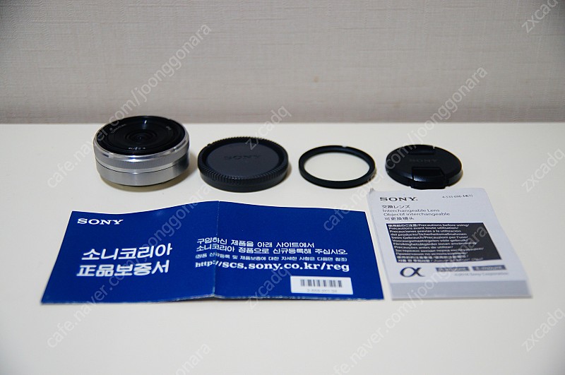 [소니] 광각렌즈 SEL 16mm f2.8 미러리스용 단렌즈 팝니다.(8만원)