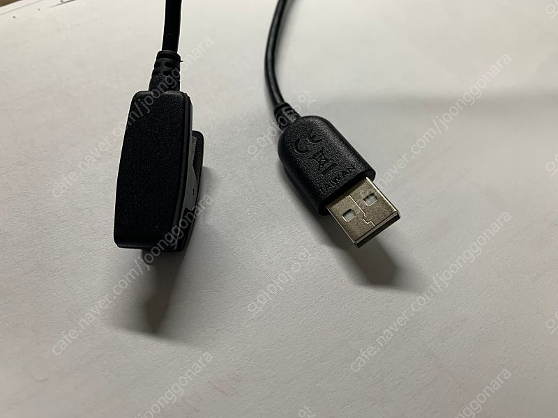 가민 포러너 케이블 판매해요--3