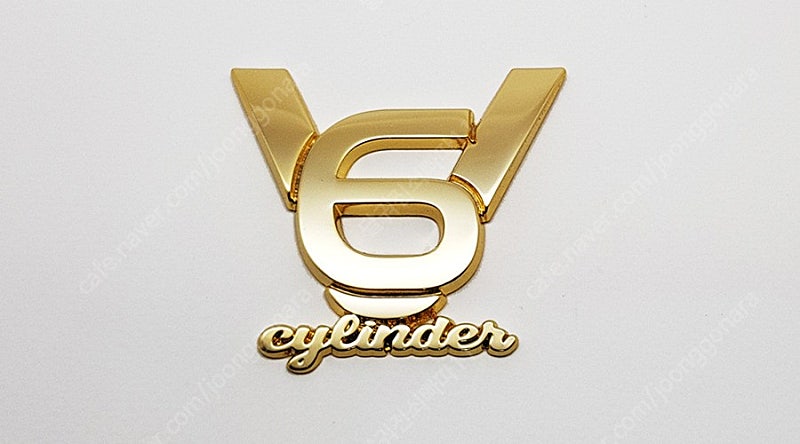 아이디아디 v6 금장 엠블럼 삽니다