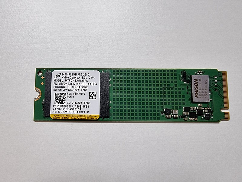 마이크론 M.2 2280 NVMe 512GB Gen4 x4 새 제품팝니다.
