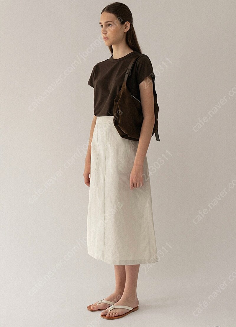 NOTHING WRITTEN 낫띵리튼 A-line stitch skirt Cream 에이라인 스티치 스커트 린넨 스커트 크림컬러