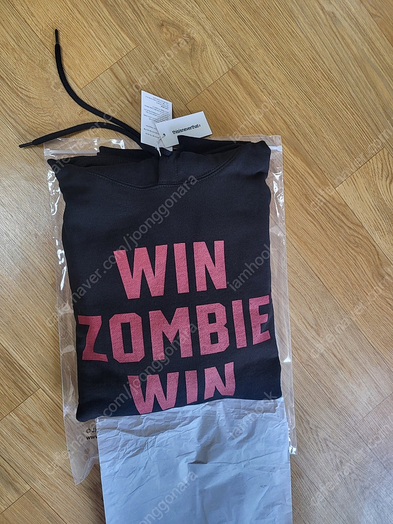 코리안좀비 정찬성 선수 WIN ZOMBIE WIN 후드티 팝니다.