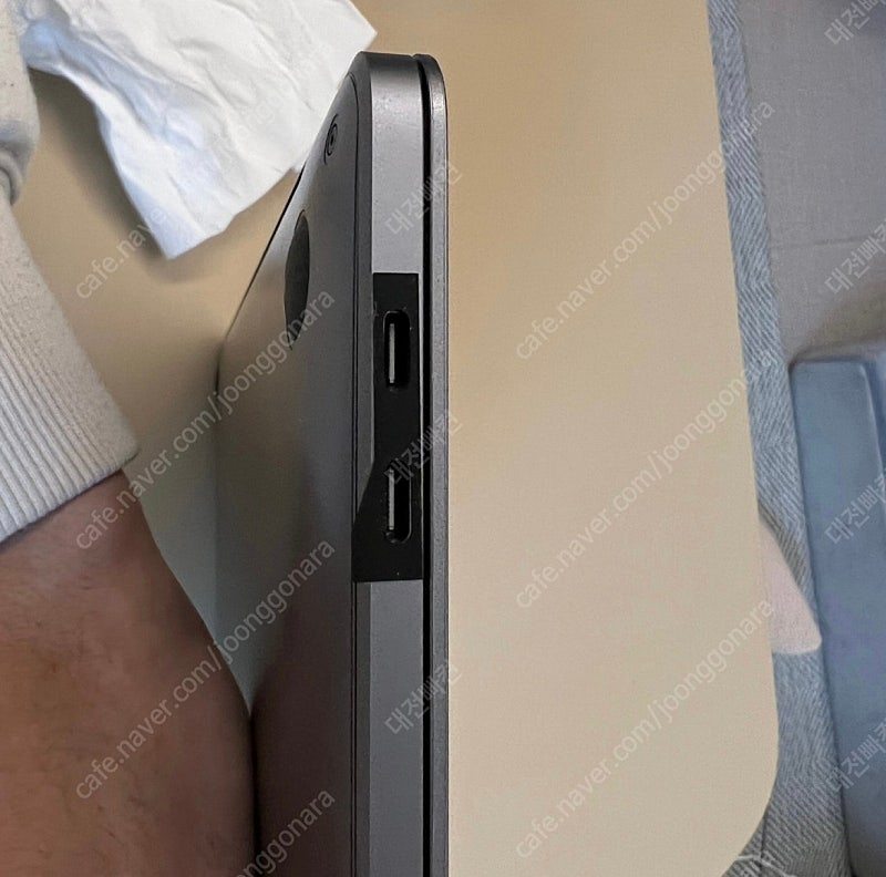 (대전)맥북 프로 m1 13인치 터치바 16램 256--5