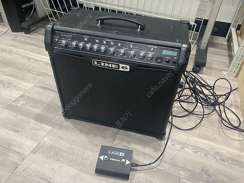 LINE6 75w 일렉기타 앰프 꾹꾹이 포함 POD 내장