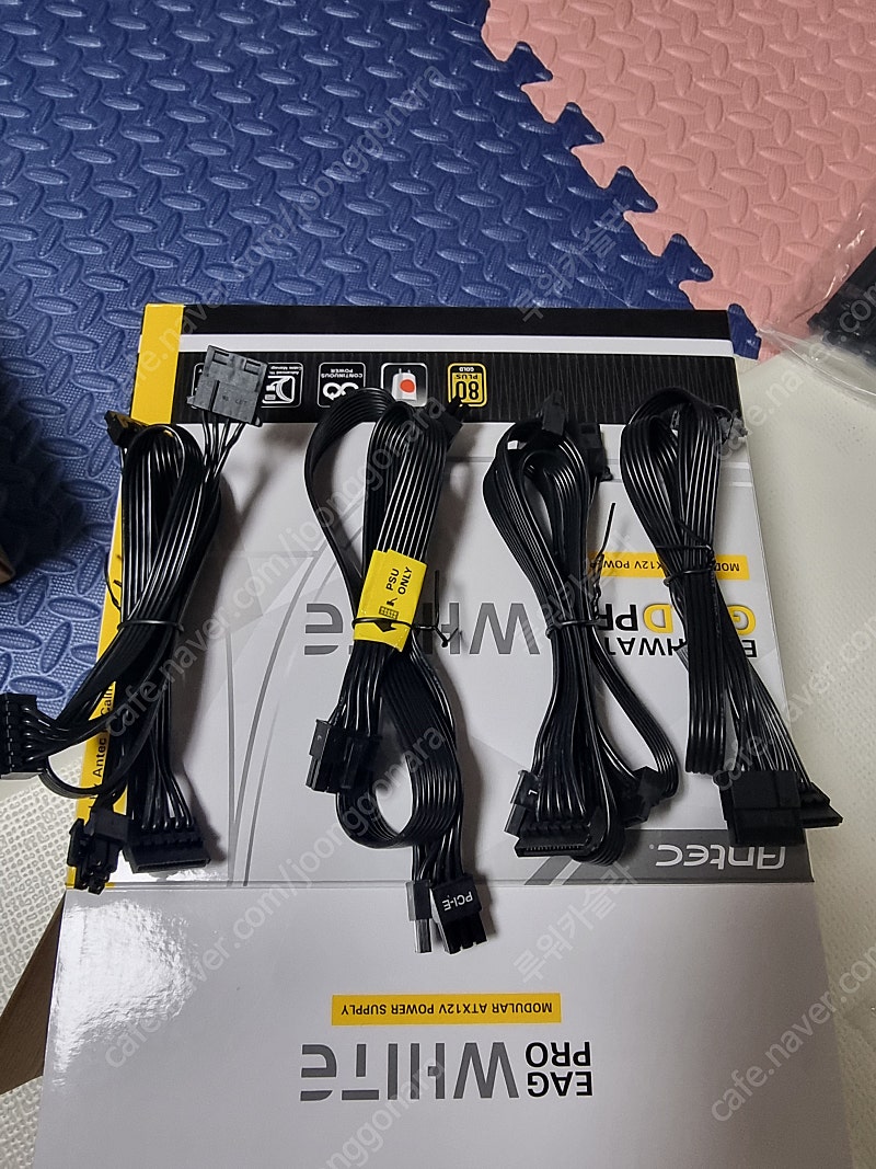 안텍 ANTEC EA-750G PRO 750W 판매합니...--0