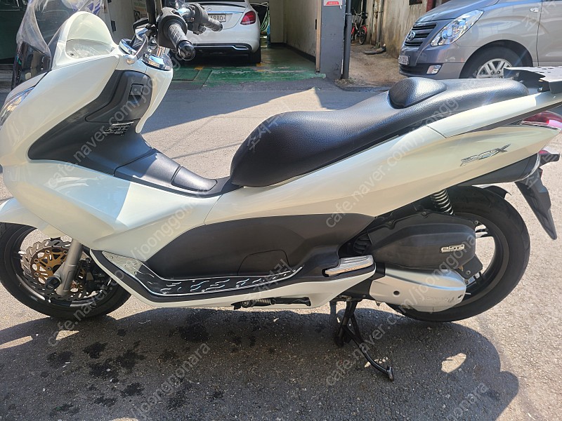 2013년식 PCX125 흰색 서울영등포