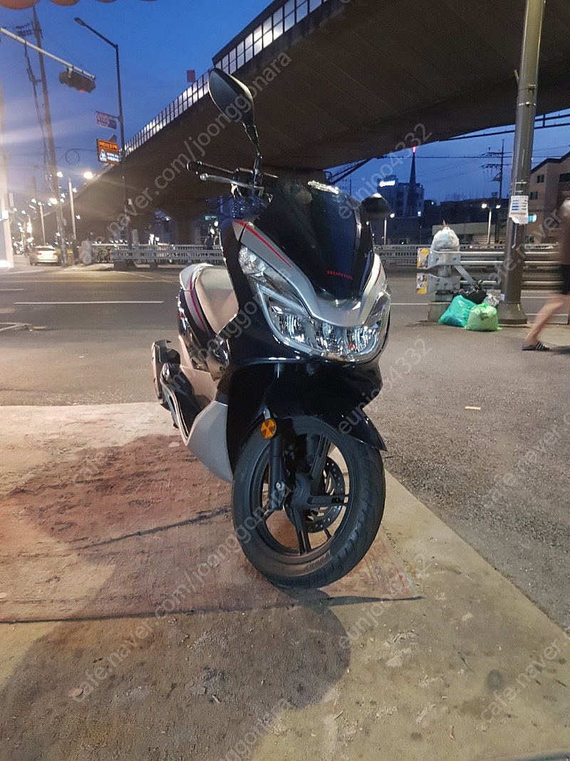 PCX125 17년식 스마트팝니다