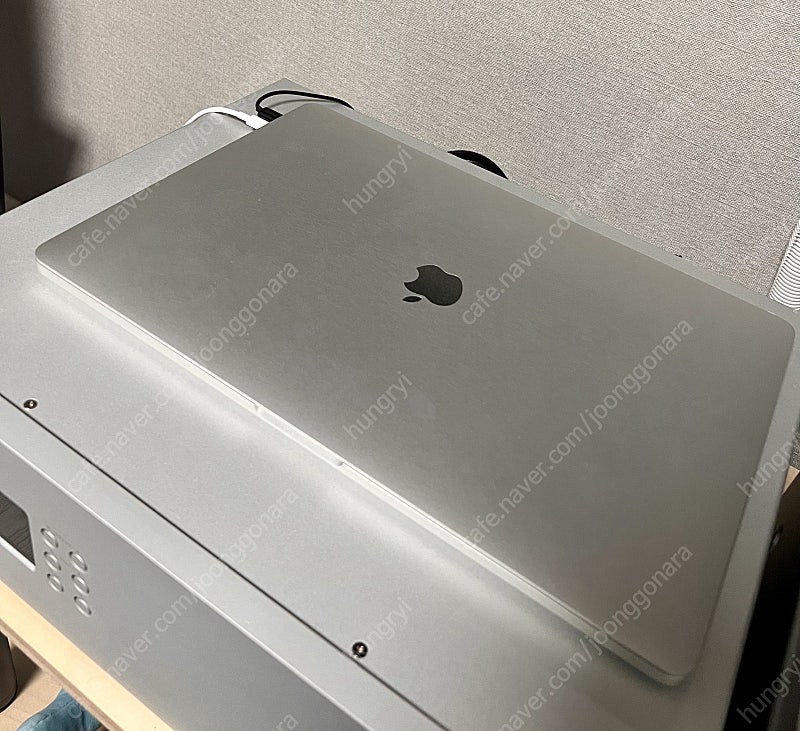 맥북프로 2019 16인치 고급형 i9/16G/1TB/...--1
