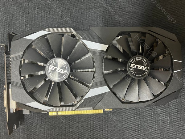 ASUS RX580 4G 그래픽 카드 팝니다