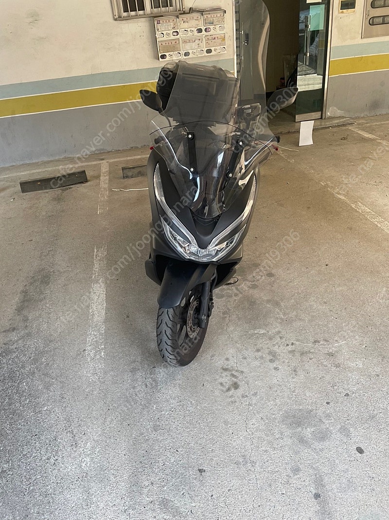 Pcx125 20년식팝니다