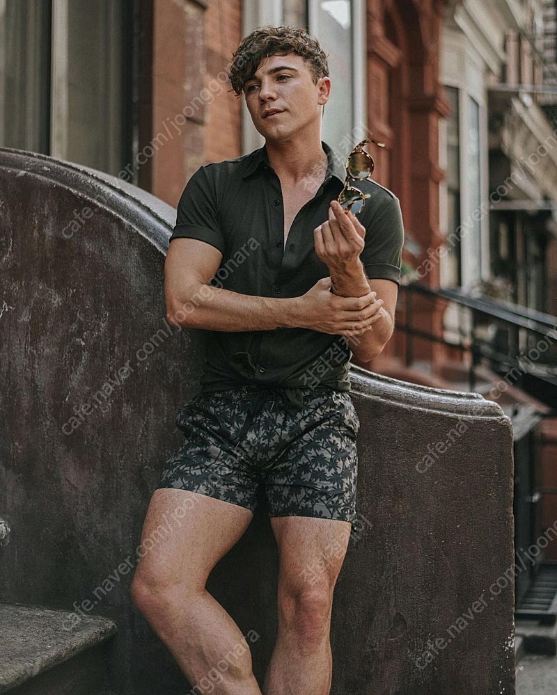 유니클로 남성 스윔이지쇼트팬츠 Tomas maier M...--0