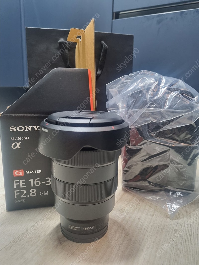 SONY SEL1635GM 렌즈 팝니다