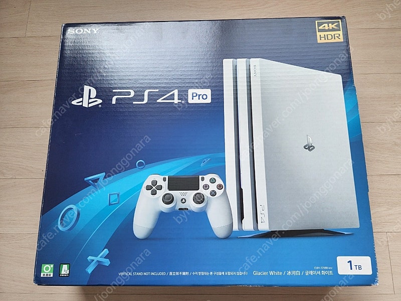 (플스4 프로) PS4 PRO 7218B, 듀얼쇼크 추가 팝니다.