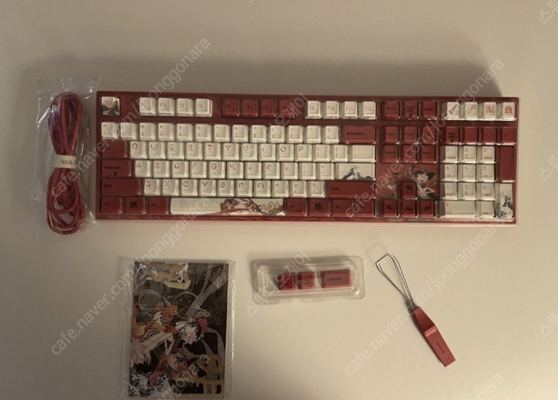 바밀로 코이 잉어 풀배열 적축(Varmilo Red)키보드