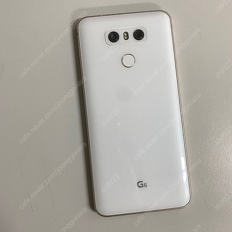 LG G6 화이트 64G 무잔상S급정상해지폰 7만원판매합니다!