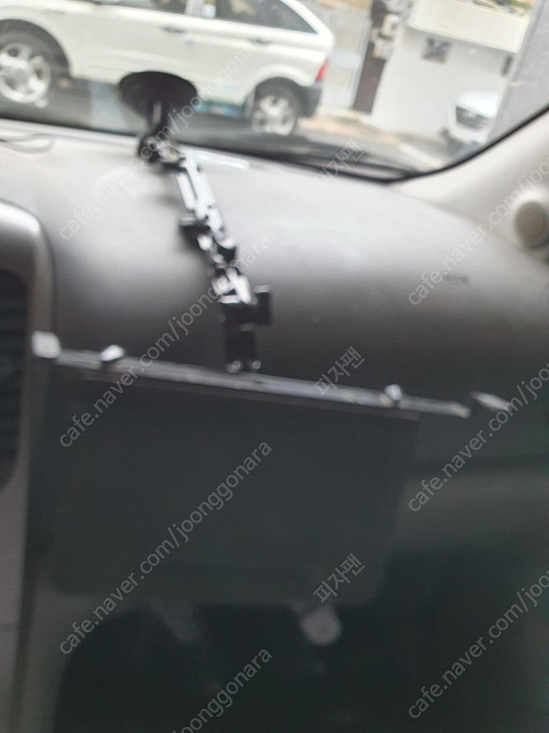 차량 노트북 거치대 마운트 4만원--2