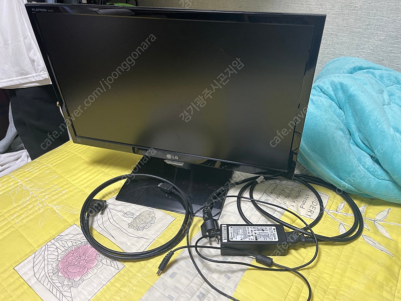 LG 22인치 모니터 E2260 7500원에 급처합니다