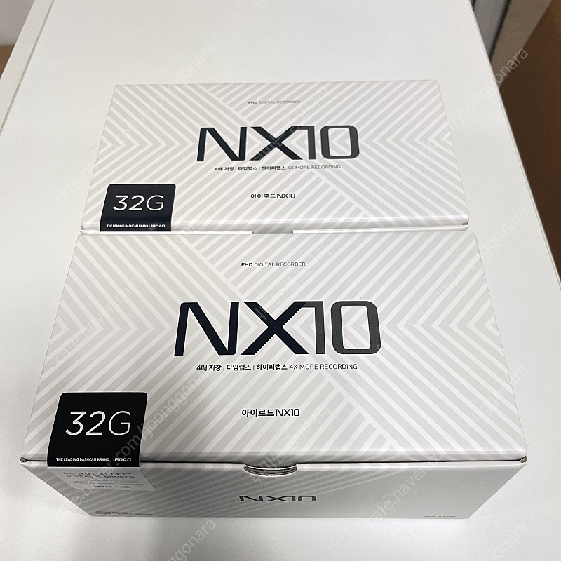 블랙박스 아이로드 NX10 32기가 미개봉 판매합니다. 돈은 후불로 주세요!
