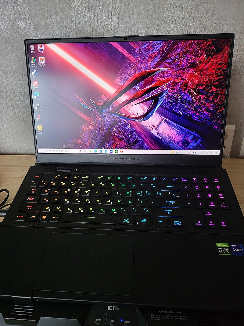 아수스 제피러스 S17 GX703HS