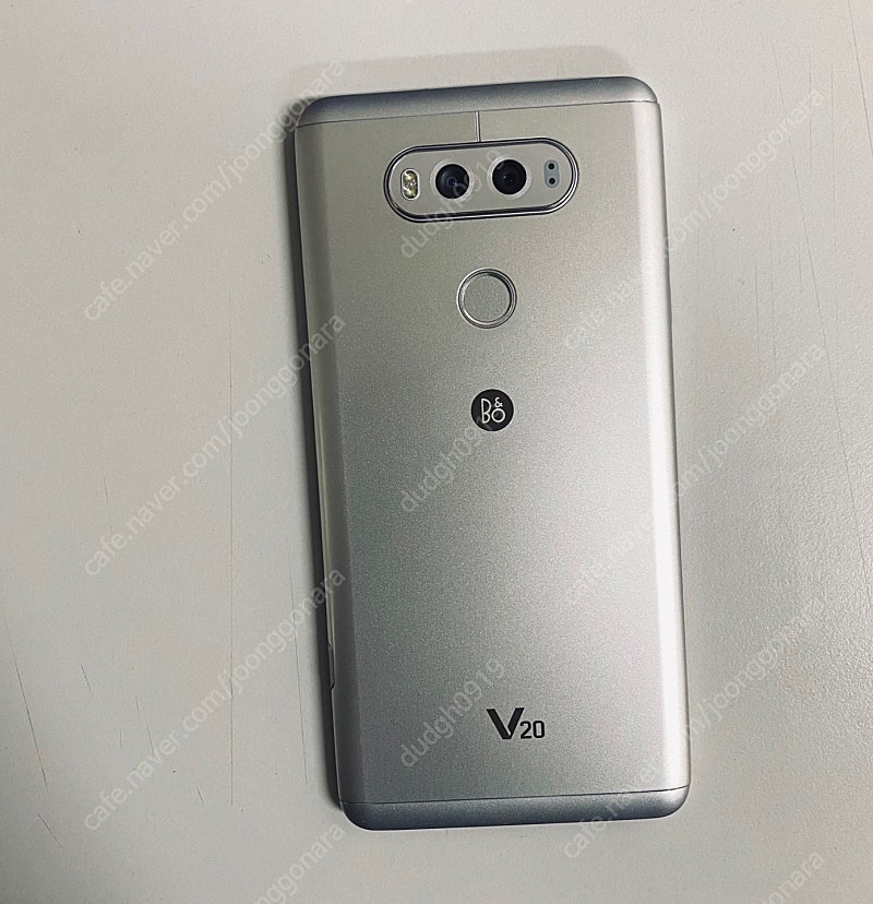 LG V20 실버 64G 무잔상 완전깨끗한S급 5만원판매합니다!