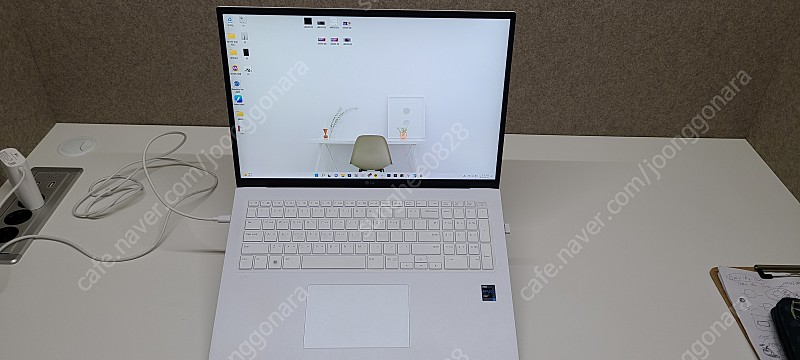 lg그램 노트북 2022년식 17인치 판매합니다 ~ 가격제안 해주세요~