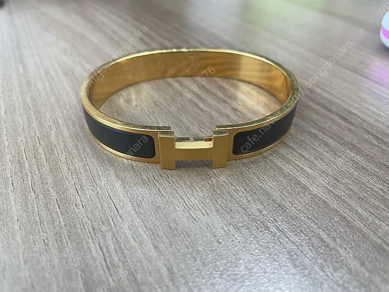 에르메스 클릭아슈 무광검정 금장 조합 T6