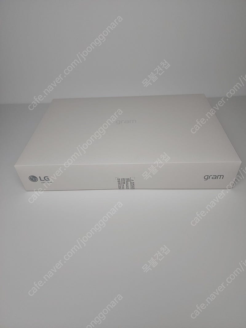 [미개봉] LG 그램(Gram) 15ZD95N-GX56K (15인치) 화이트