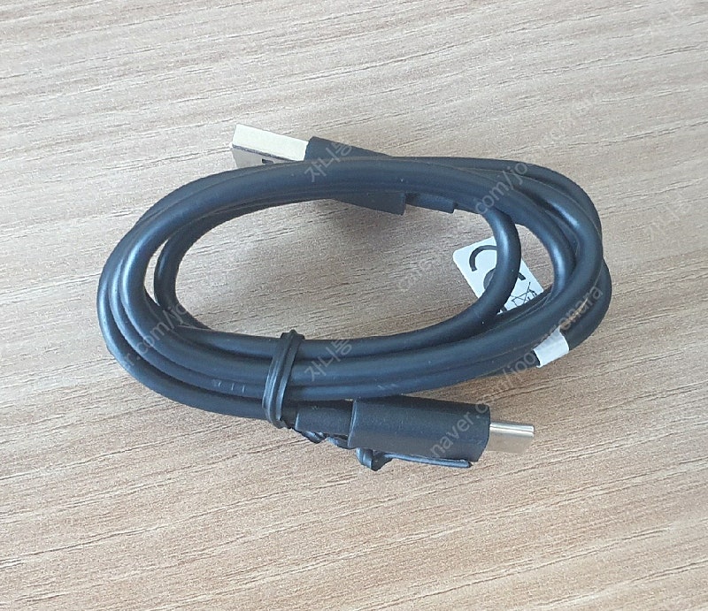 충전기 USB 타입 (2,200원) 이어폰(3,300원...--6