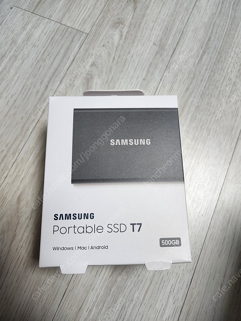 삼성 외장형 ssd T7 500GB 판매합니다. (미개봉)