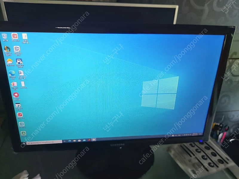 삼성모니터 LS24D300HLS/CR팔아요 | CPU/메인보드 | 중고나라
