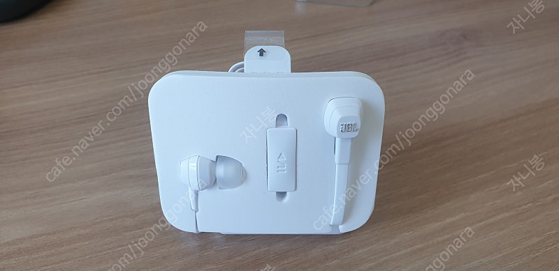 충전기 USB 타입 (2,200원) 이어폰(3,300원...--5