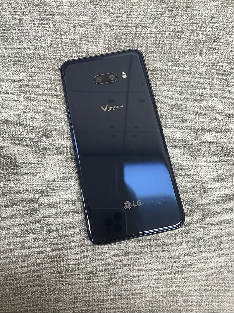 LG V50S 256기가 블랙 무잔상 단말기 9만원 판매합니다