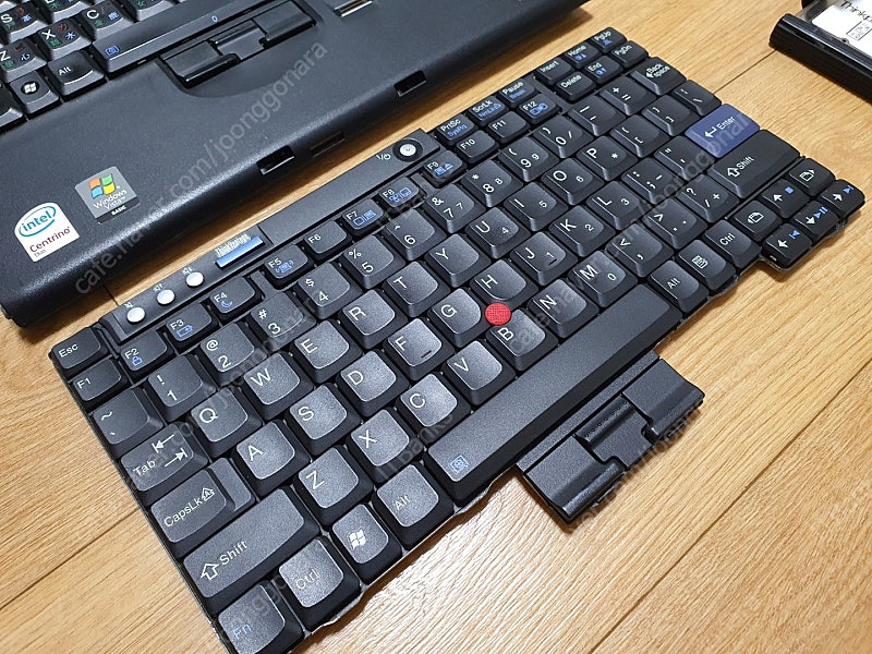 thinkpad x61(os 4개) 판매합니다.--6