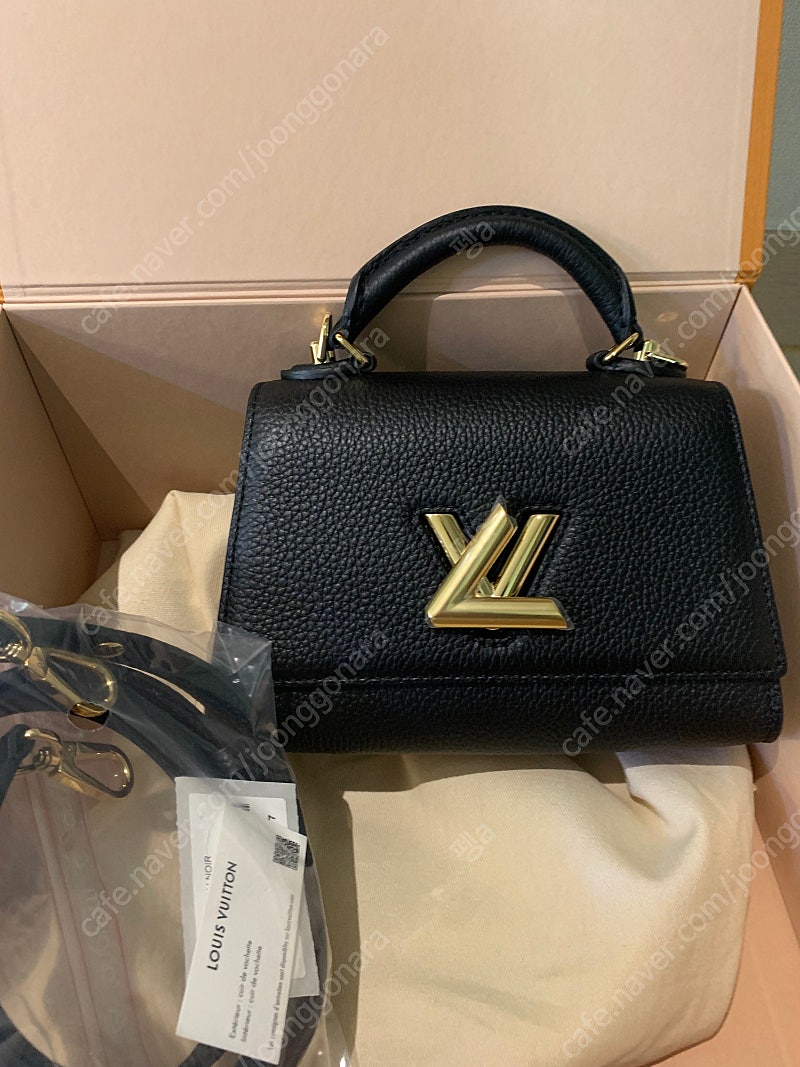 Louis Vuitton TWIST 2022 SS Twist one handle bb (M59091)