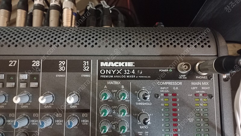 [음향믹서] 맥키 오닉스 32-4 MACKIE ONYX 32-4 팝니다.