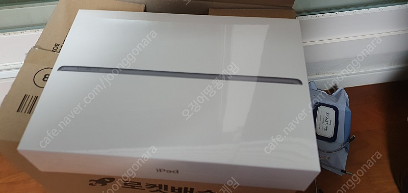 아이패드 10.2 9세대 64g 와이파이 미개봉 새제품 판매합니다 41.5만원