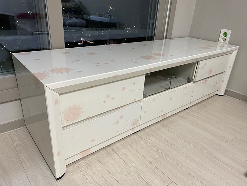 TV 티비 받침대 판매합니다.(인천역)